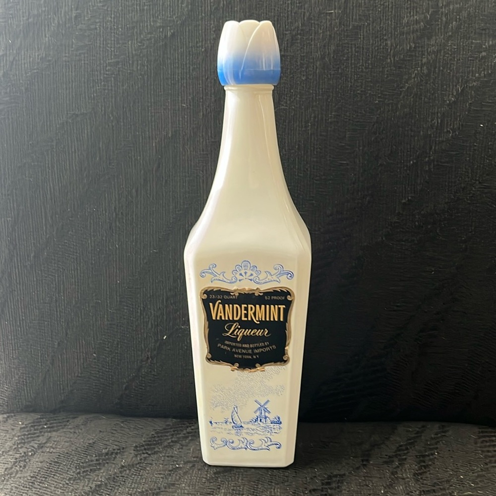 Vandermint Liqueur Blue Delft Glass Bottle w/ Screw Top